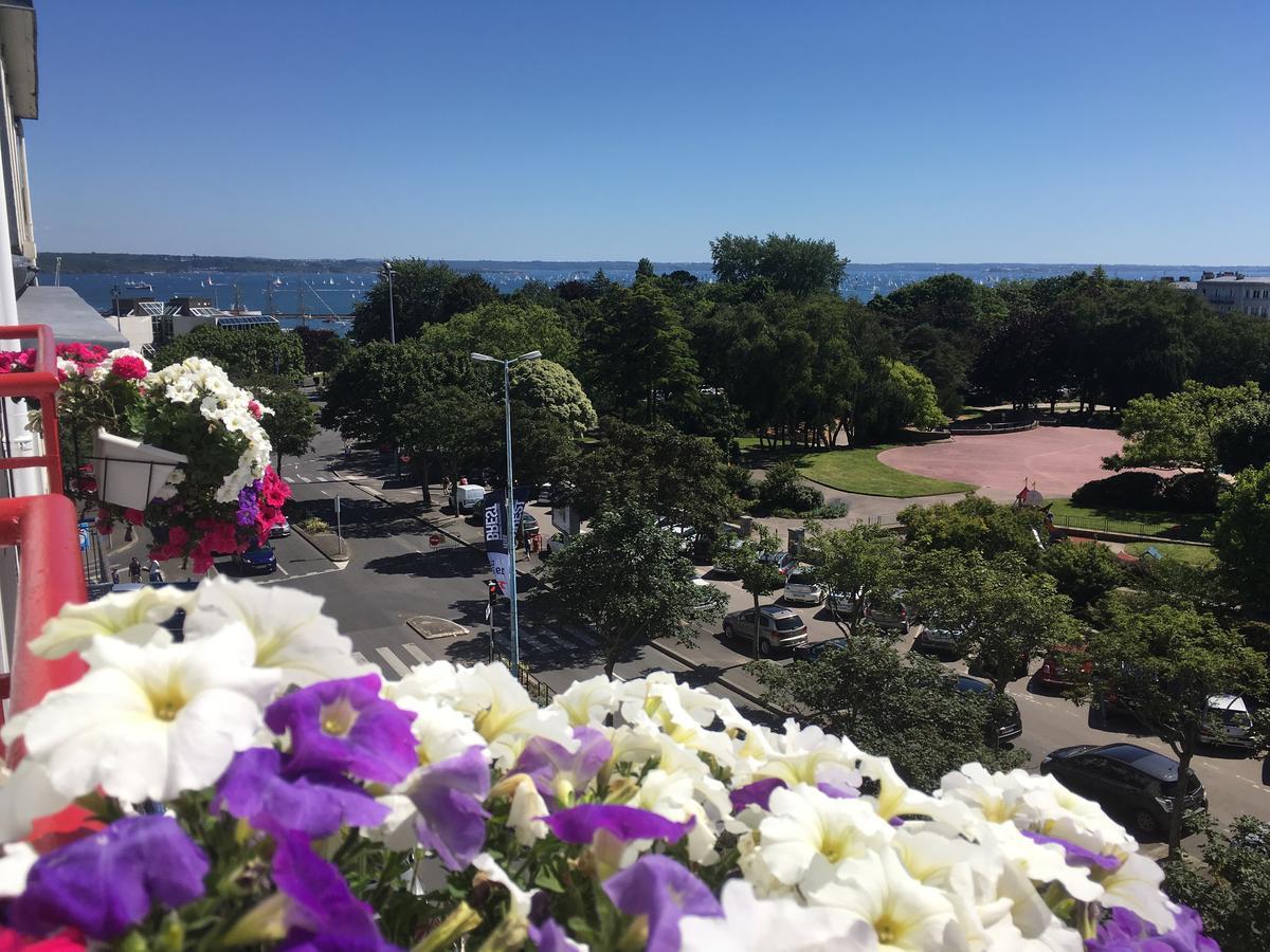 Abalys Hotel Brest Buitenkant foto