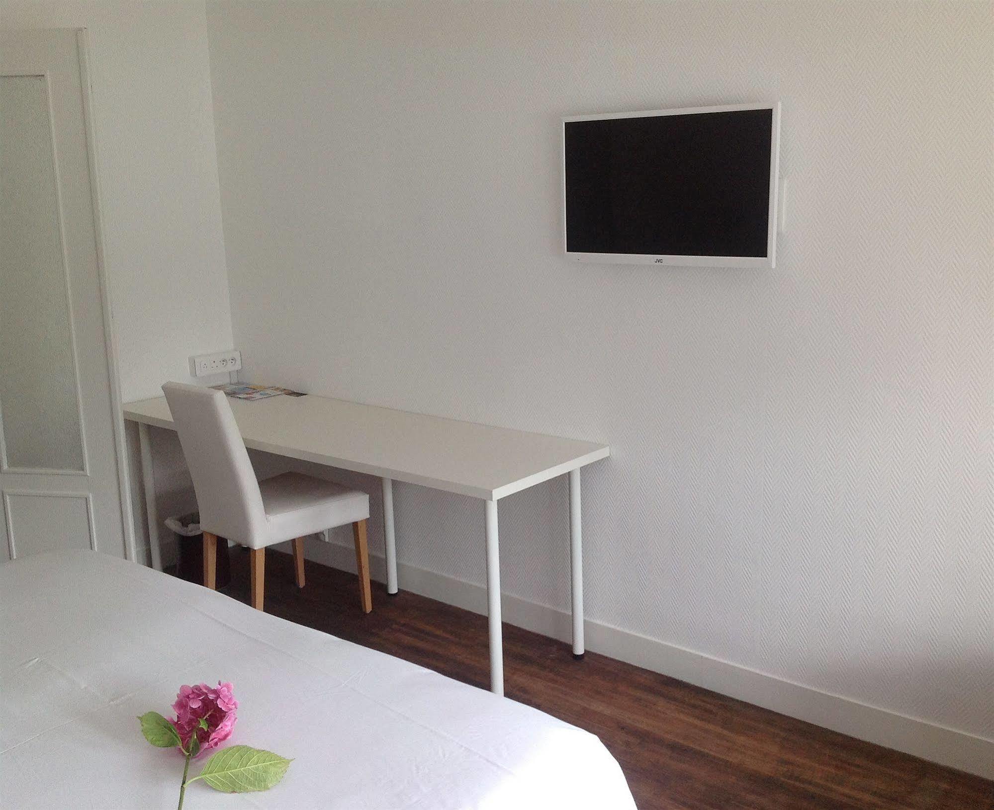 Abalys Hotel Brest Buitenkant foto