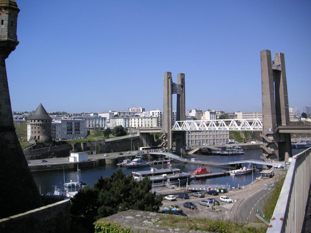 Abalys Hotel Brest Buitenkant foto